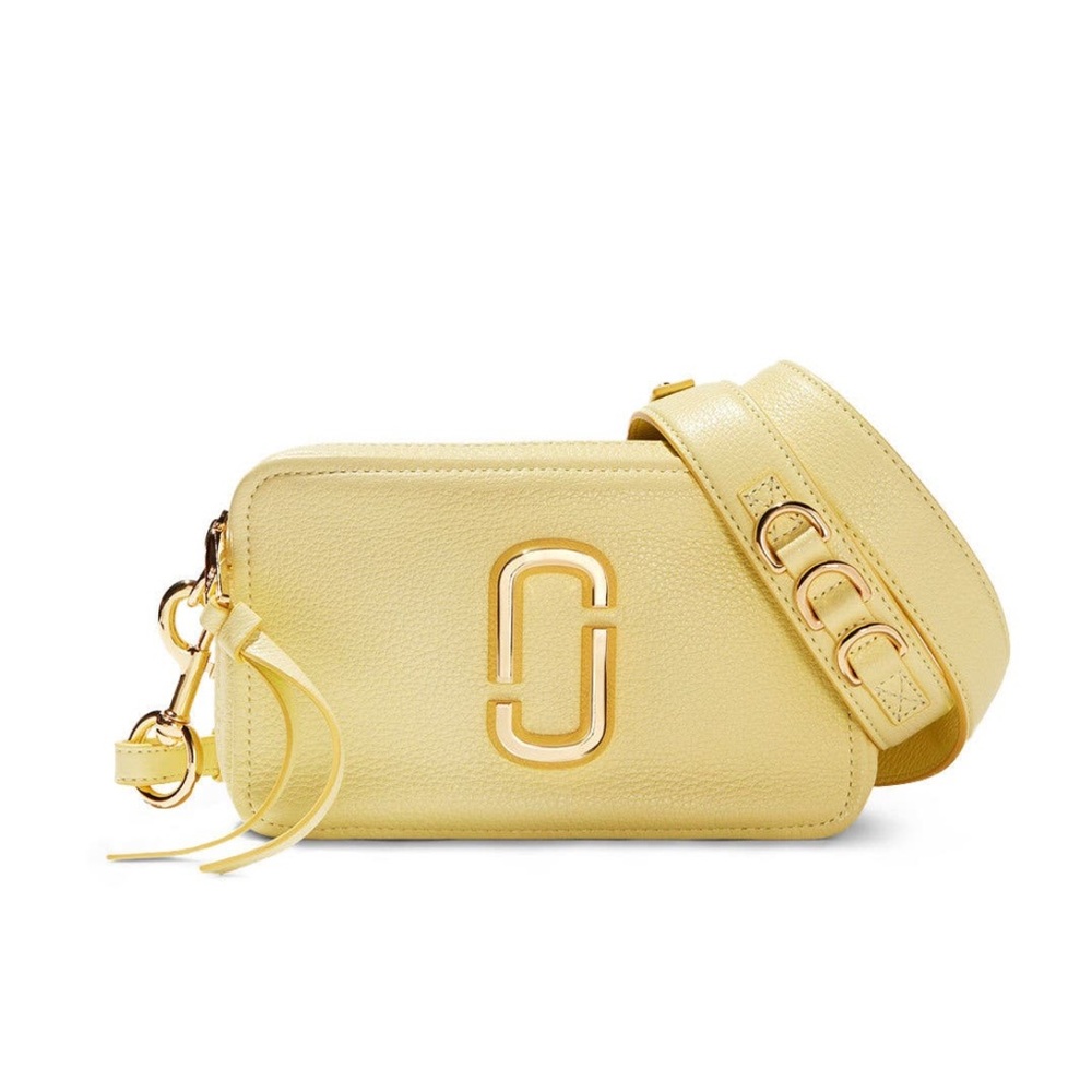 MARC JACOBS Supple Natural Grain Calfskin The Softshot 21 Bag Pale Yellow
